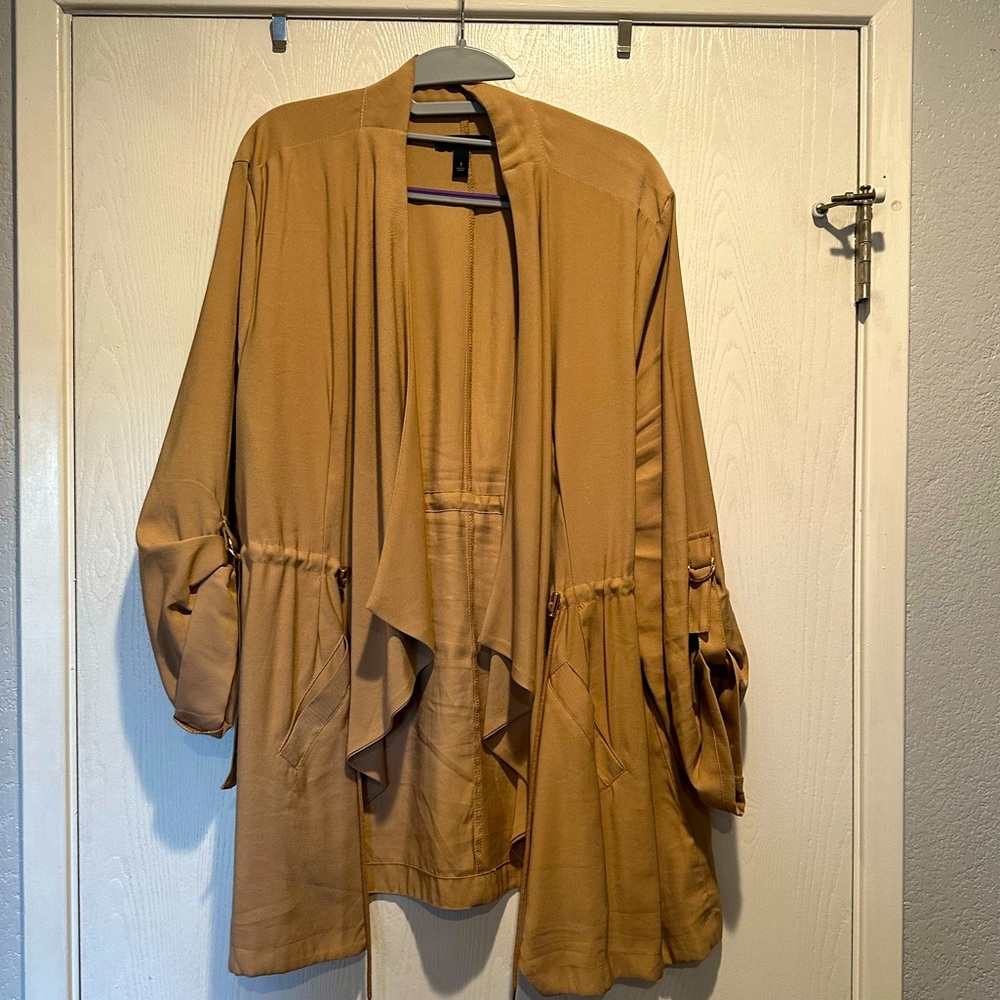 Drape 3/4 sleeve jacket